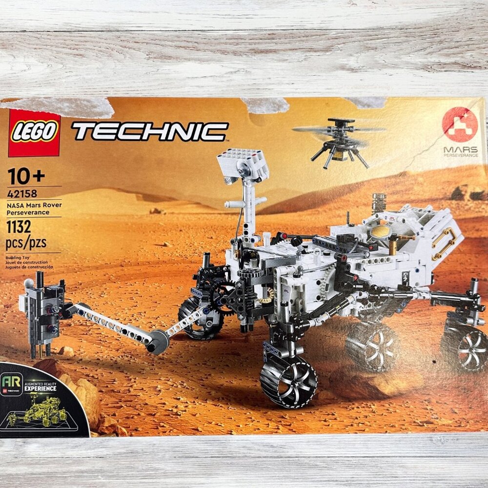NEW in box LEGO TECHNIC: NASA Mars Rover Perseverance (42158)